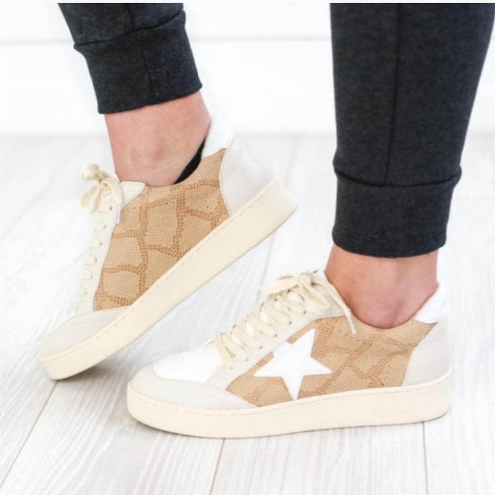 Oasis Society Sneakers